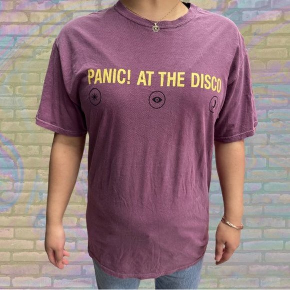 Panic At The Disco Pray for the Wicked Concert Merchandise T-shirt - Picture 3 of 4